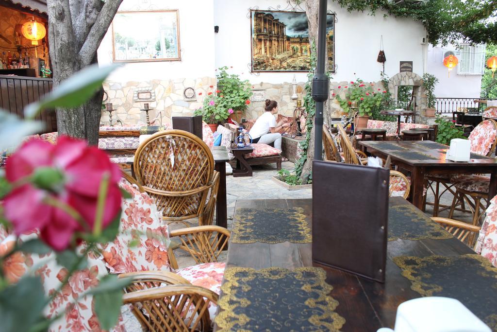Boomerang Guest House Σελτσούκ Εξωτερικό φωτογραφία