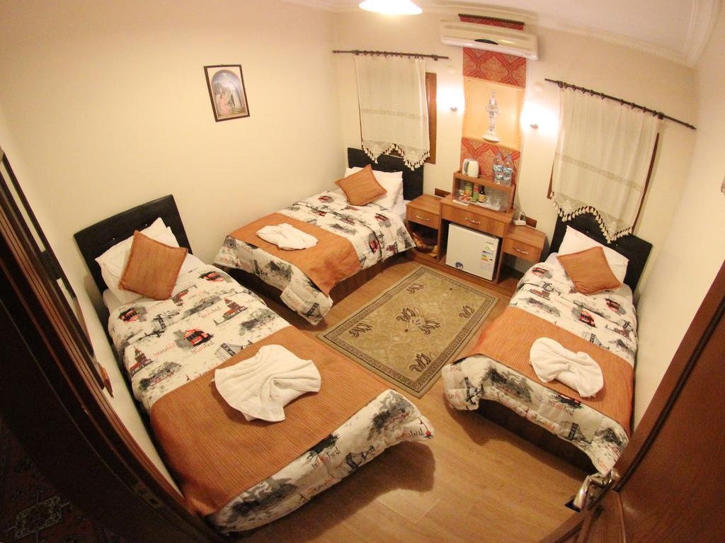 Boomerang Guest House Σελτσούκ Εξωτερικό φωτογραφία