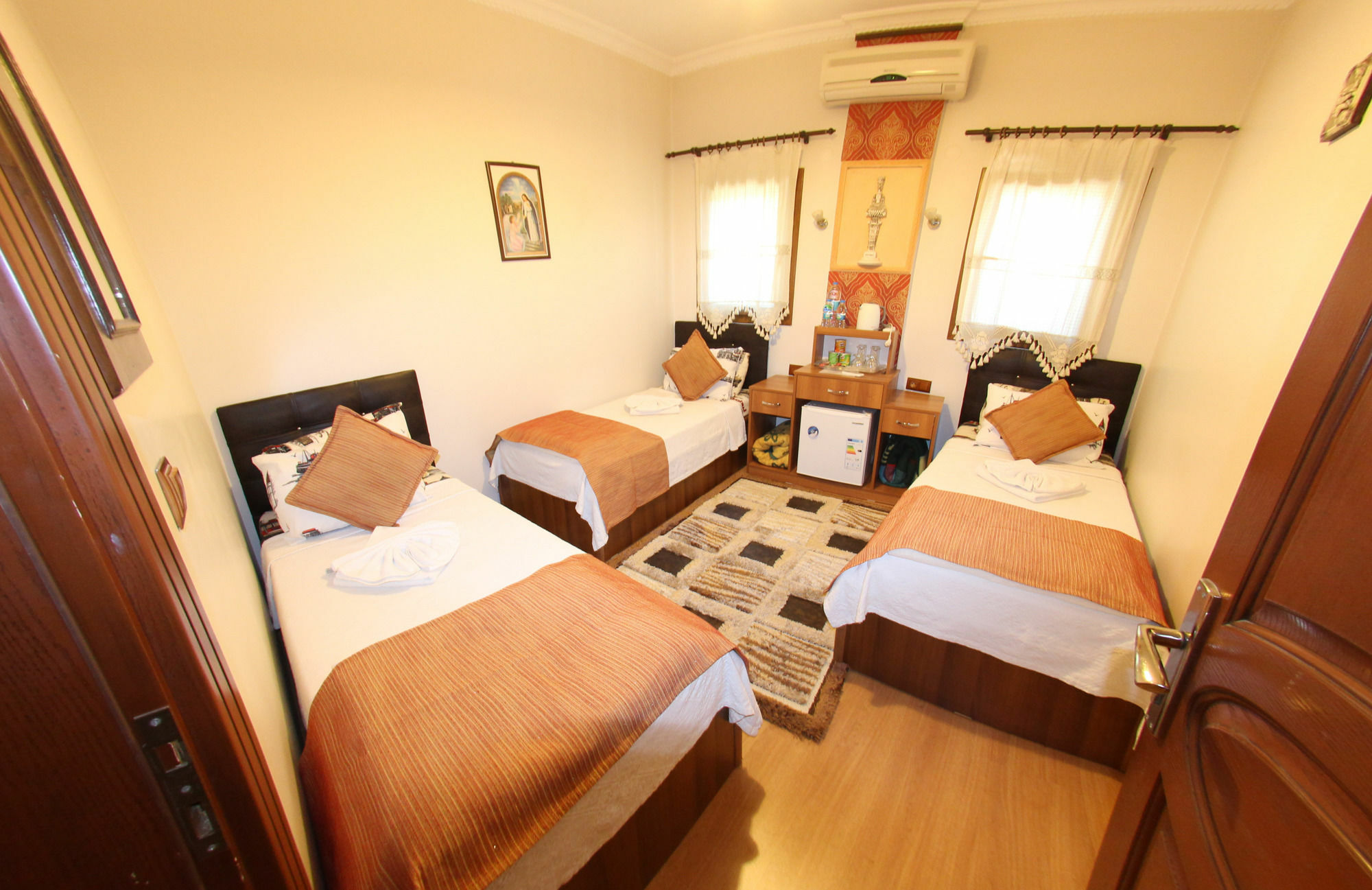 Boomerang Guest House Σελτσούκ Εξωτερικό φωτογραφία